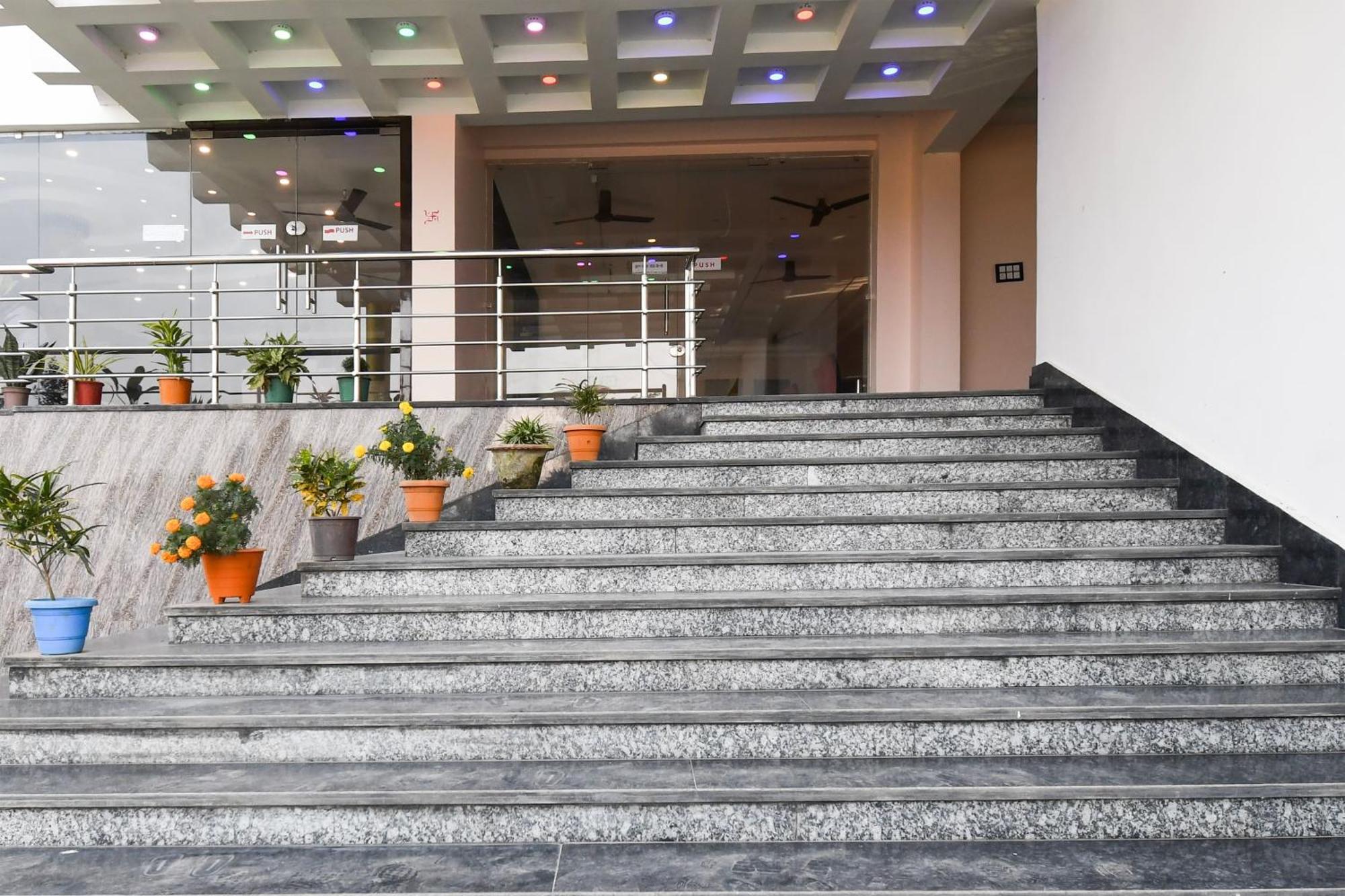 Hotel O Nilmadhab International Tarapith Exterior photo